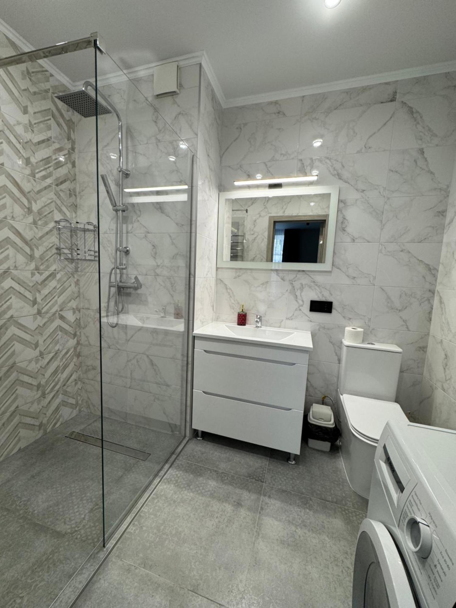 замарстинівська 40 Apartment *